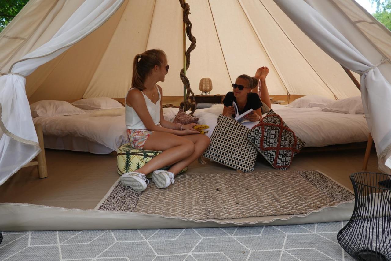 Hotel Glamping du Moulin à Bastogne Extérieur photo